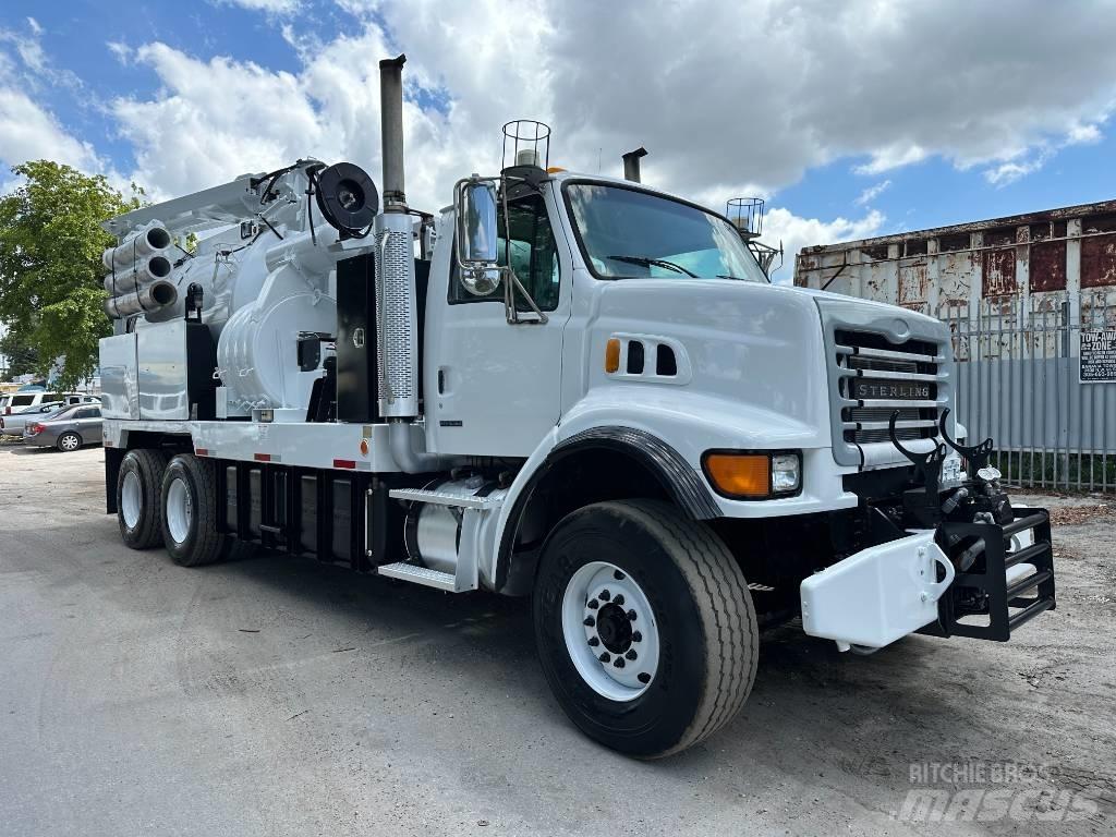 Sterling L 7501 Camion autospurgo