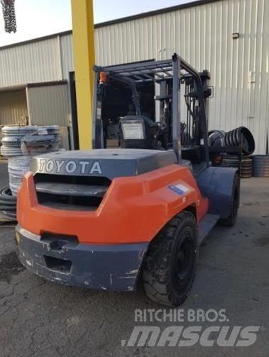 Toyota 8FD70U Carrelli elevatori diesel