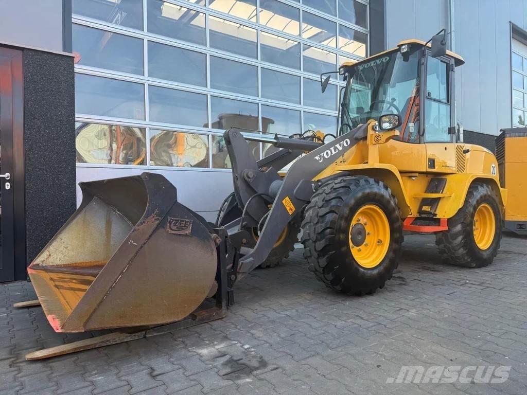 Volvo L35G Pale gommate