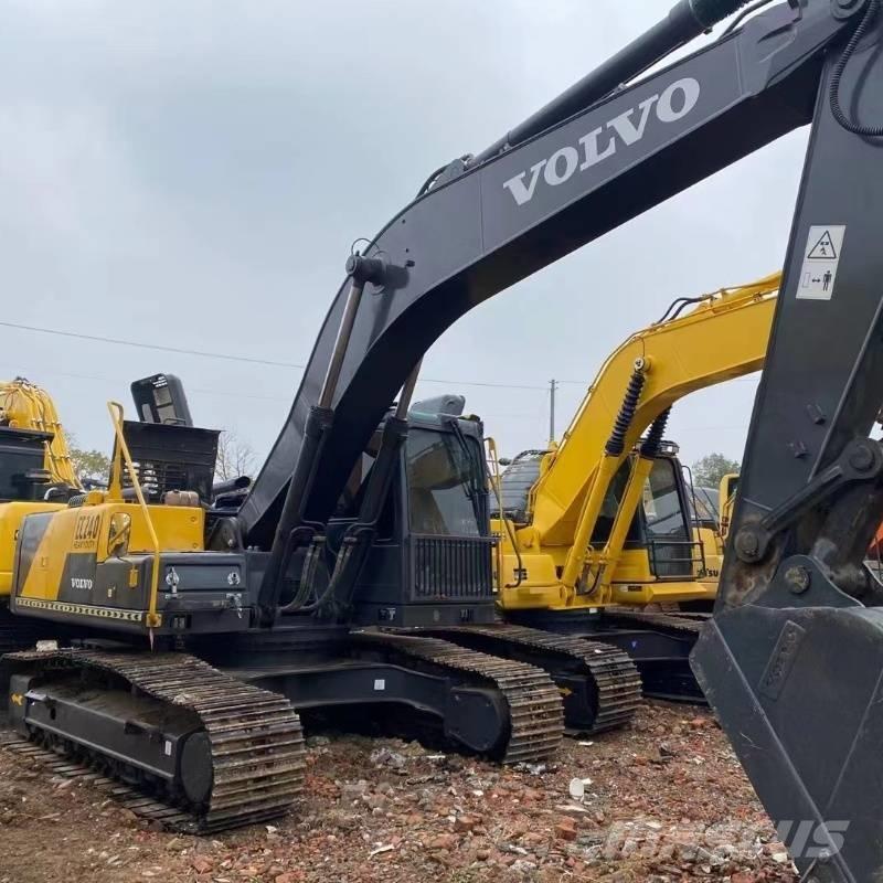 Volvo EC 240 Escavatori cingolati