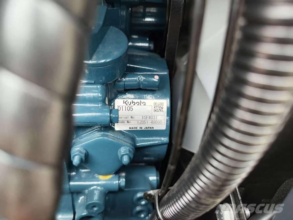 Sunward SWE 18 UF Miniescavatori