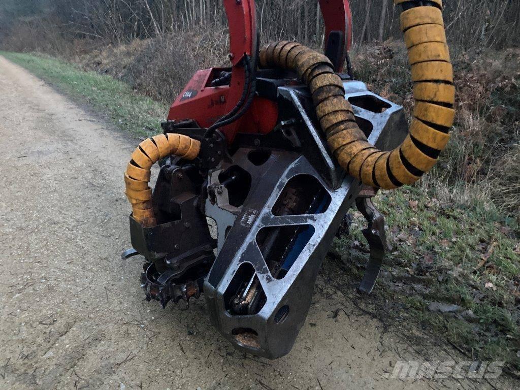 Komatsu C 144 Abbattitrici, Disboscatrici