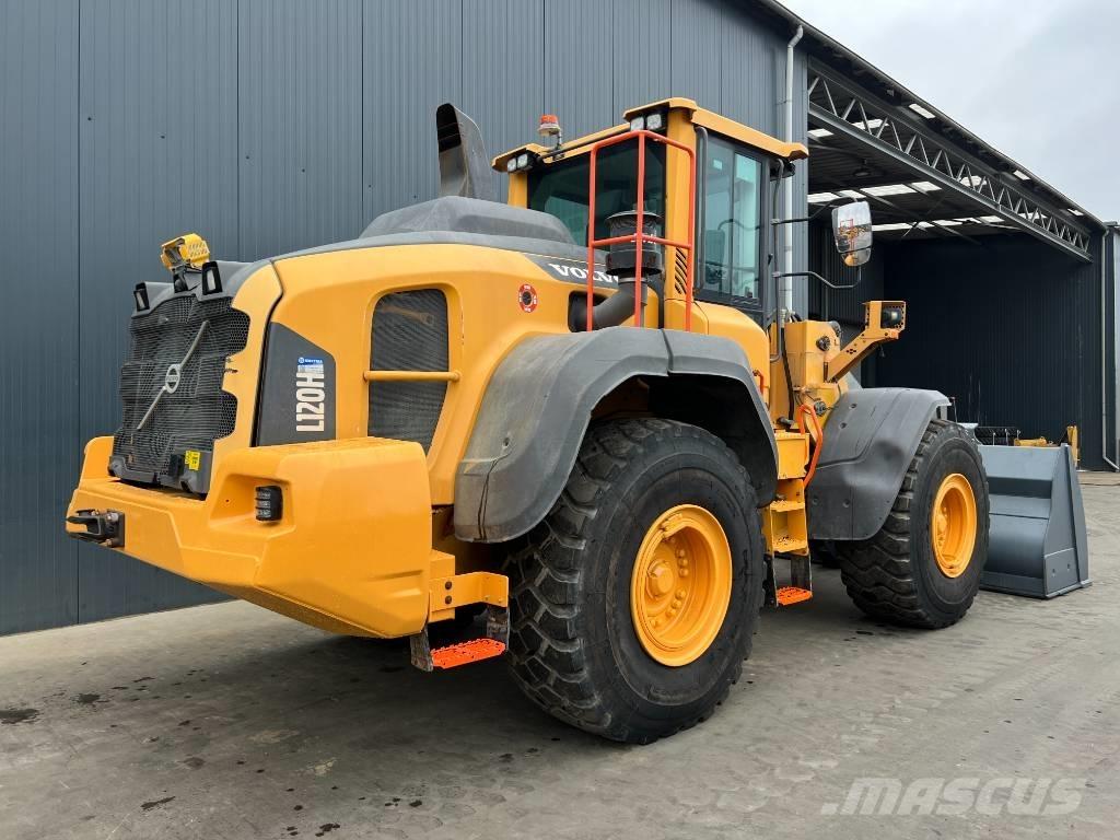 Volvo L120H Pale gommate