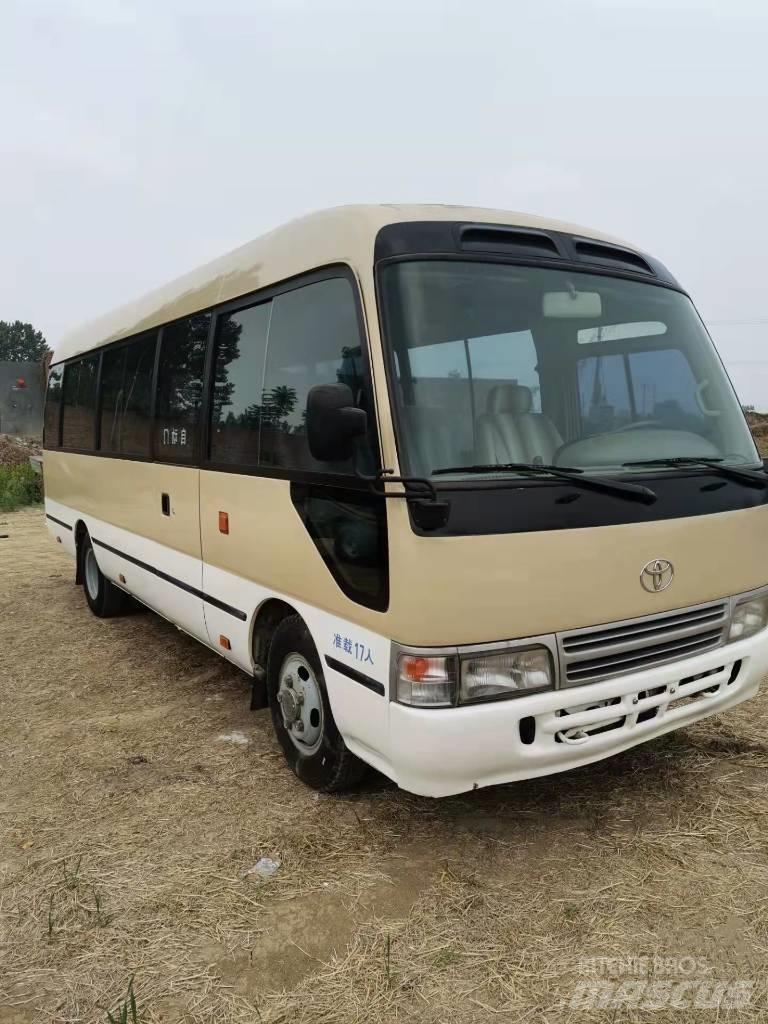 Toyota Coaster Autobus interurbani