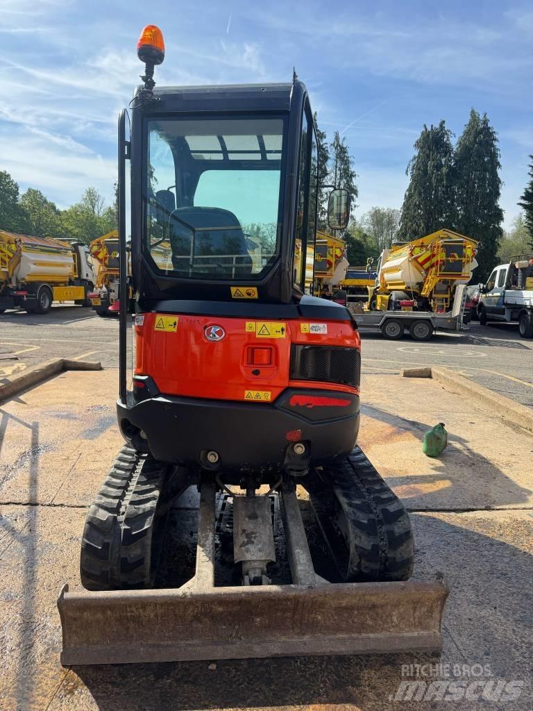 Kubota U 27-4 Miniescavatori