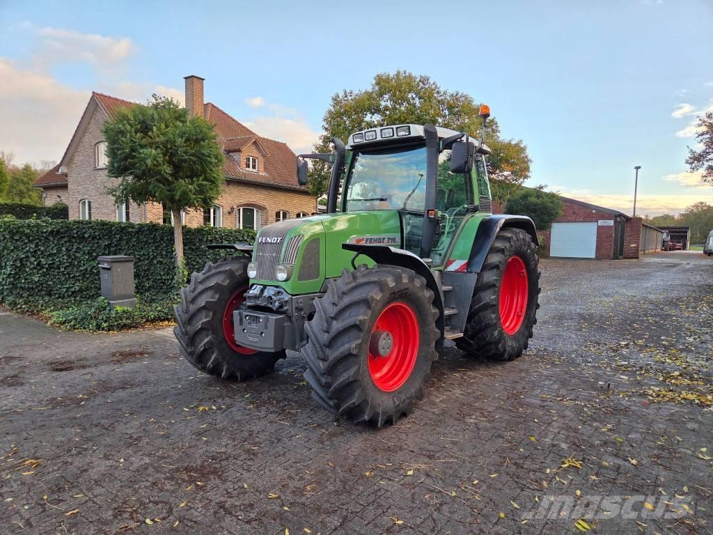 Fendt 716 Vario Trattori