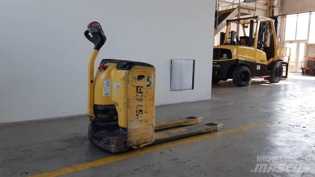 Hyster P2.0L Transpallet manuale