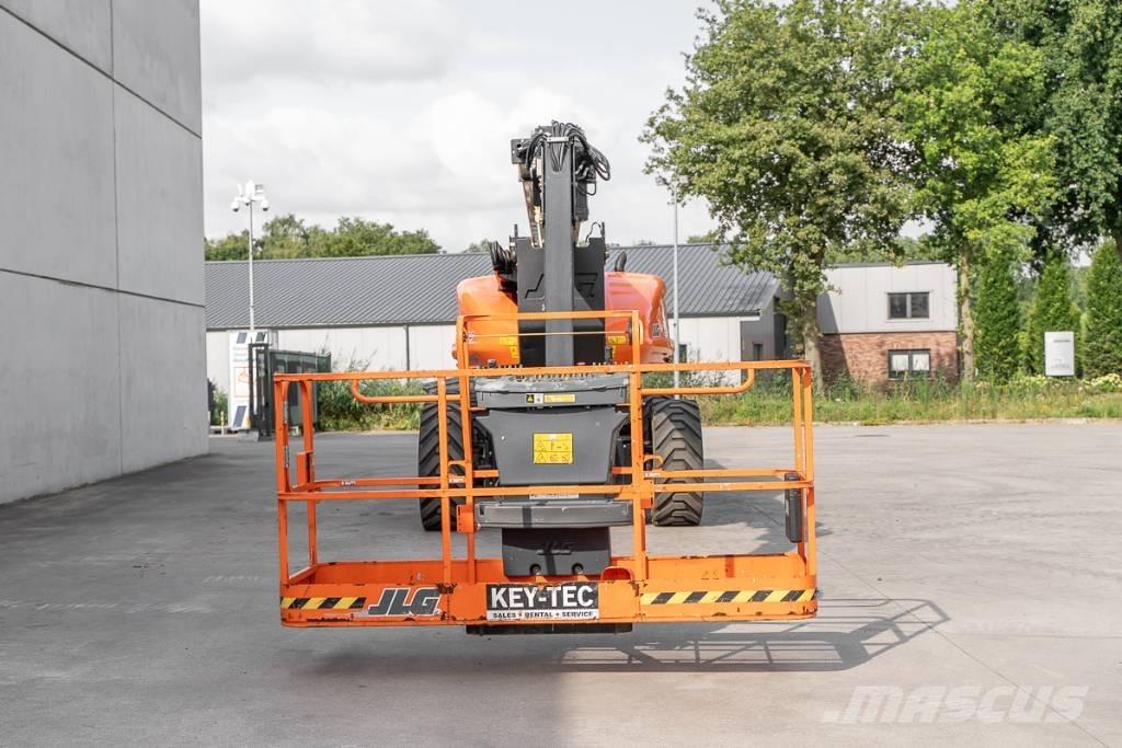 JLG 1250 AJP Piattaforme a braccio telescopico