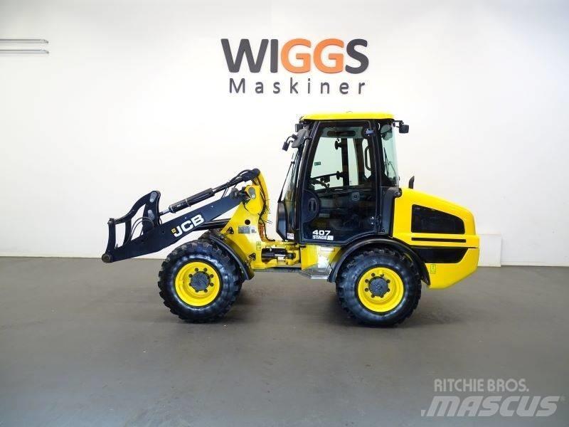 JCB 407 Pale gommate