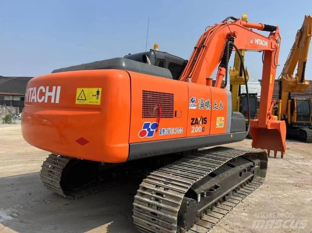 Hitachi ZX 200 Escavatori cingolati