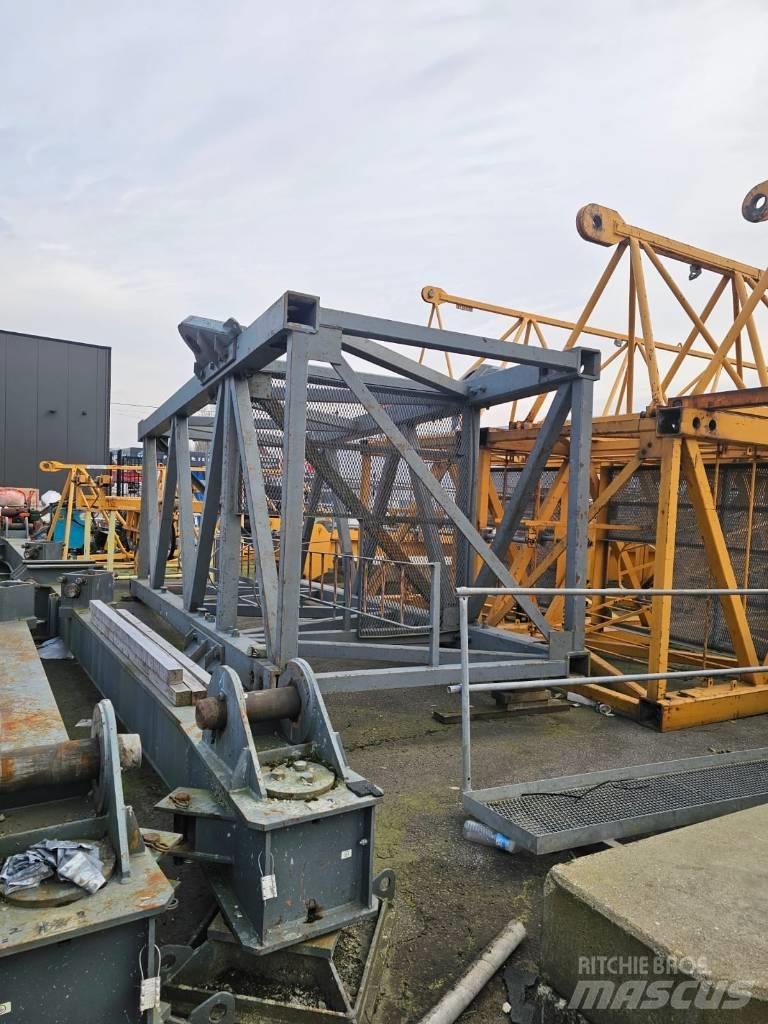 Liebherr 420 EC-H16 Gru a torre