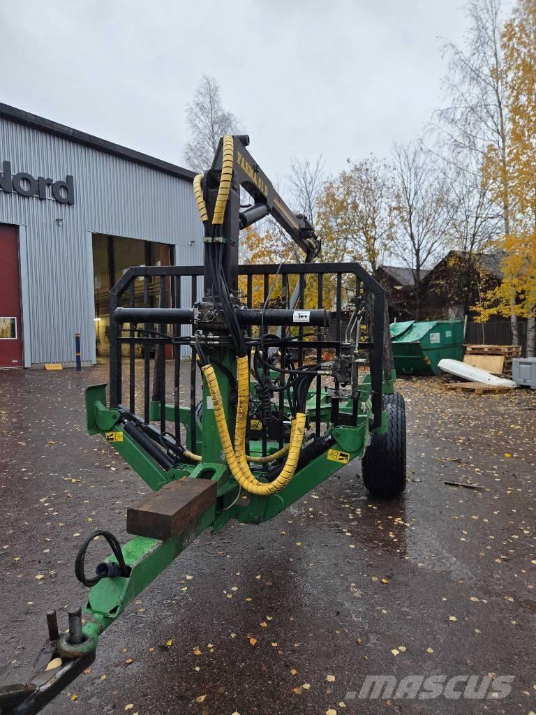 Farma 8T Rimorchi forestali