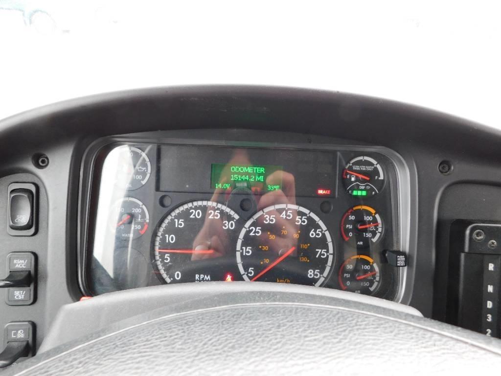 Freightliner M2 Camion portacontainer