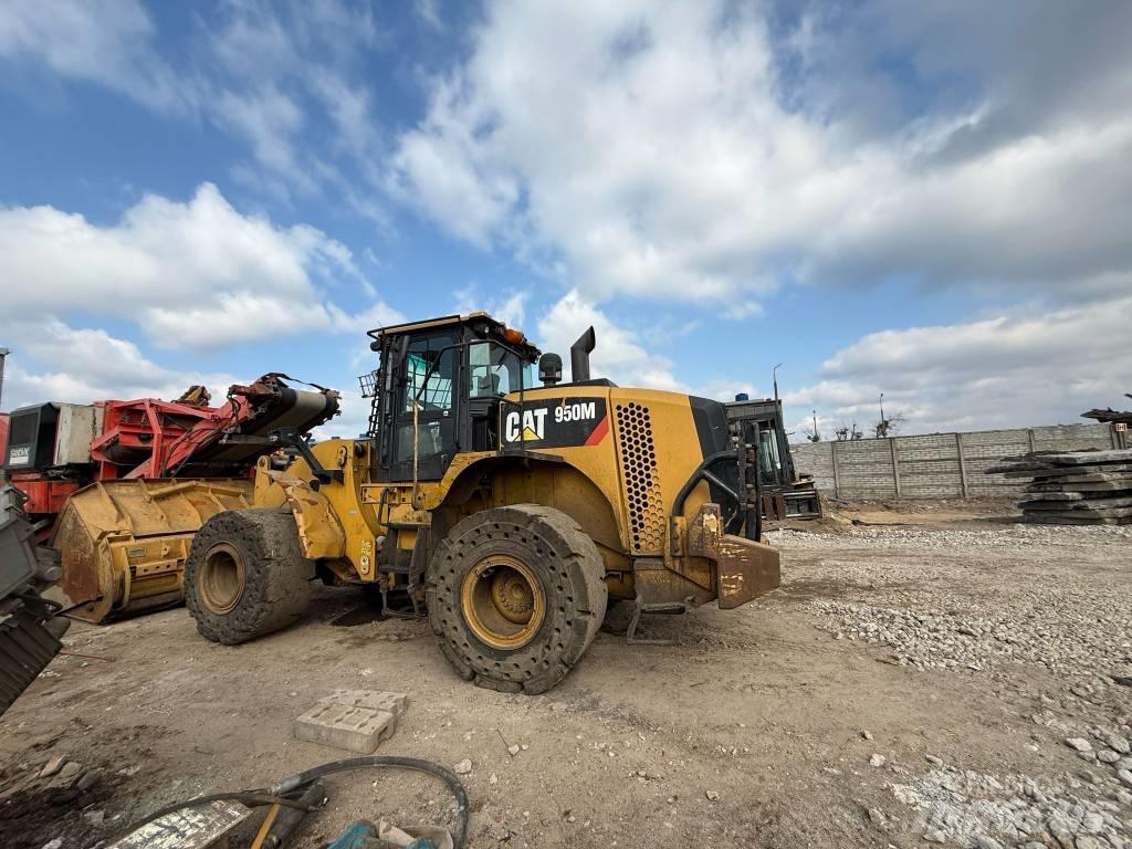 CAT 950 M Pale gommate