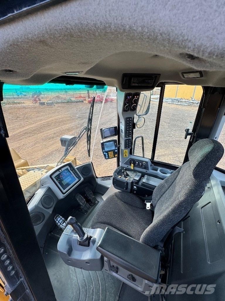 CAT 972 K Pale gommate