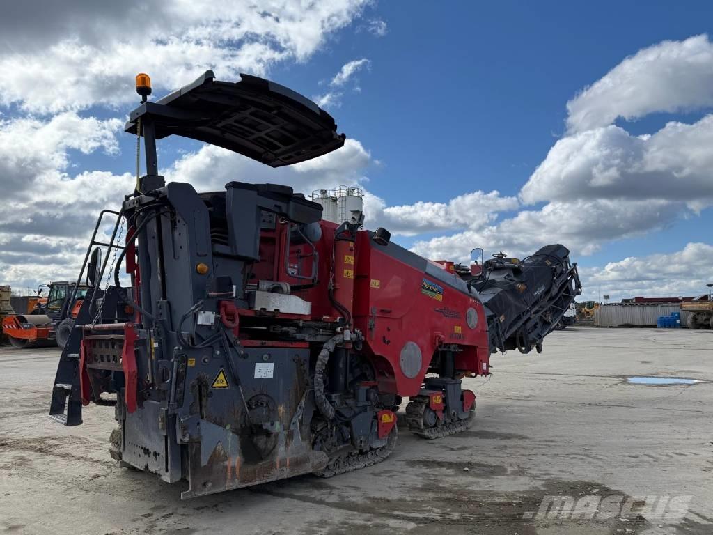 Wirtgen W 100 CFI Fresa a freddo per asfalto