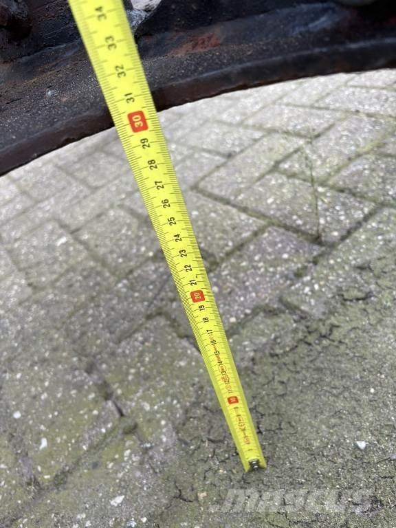 Manitou jip Sollevatori telescopici