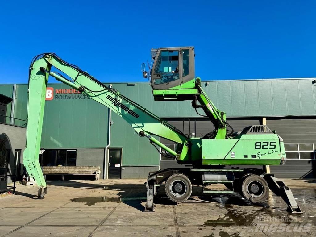 Sennebogen 825M C Movimentazione rifiuti