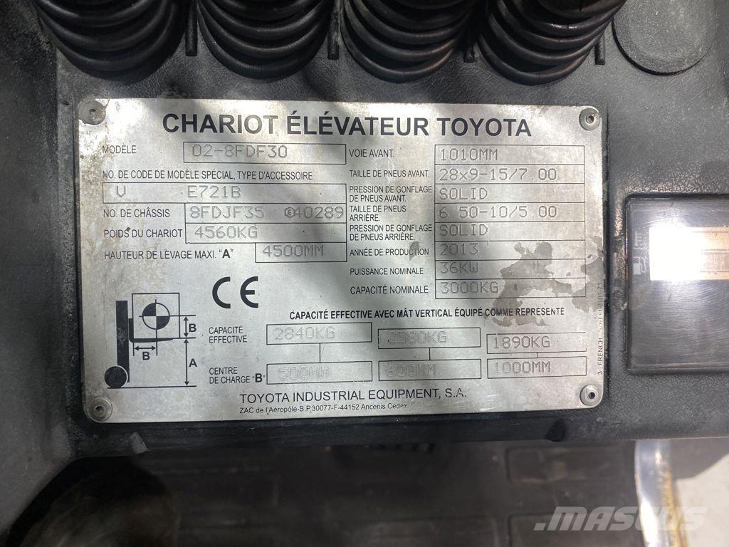 Toyota 02-8FDF30 Carrelli elevatori diesel