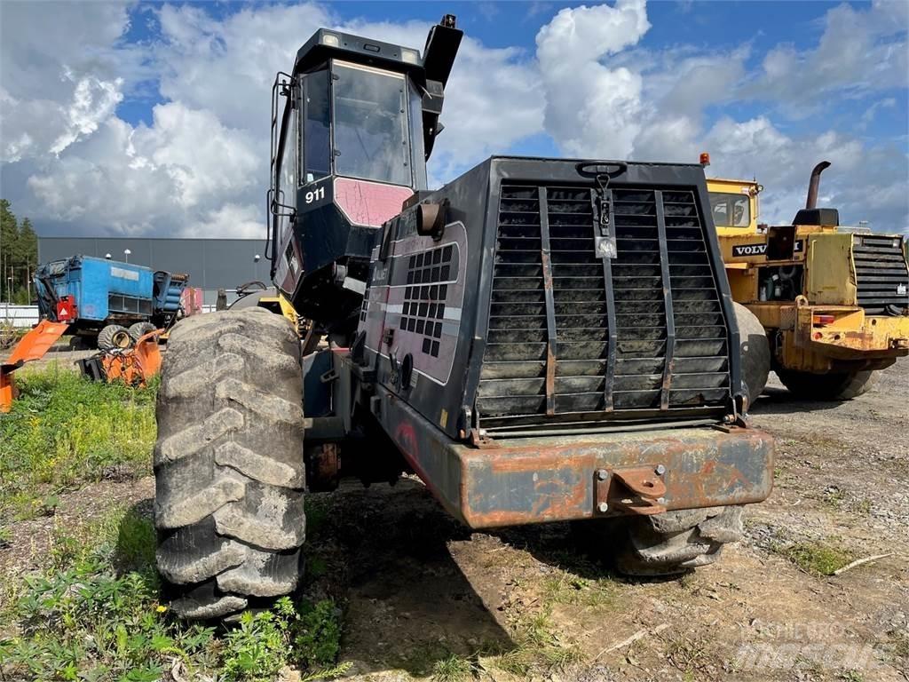 Valmet 911 Abbattitrici, Disboscatrici