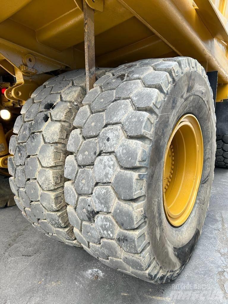 CAT 773 E Dumper a telaio rigido