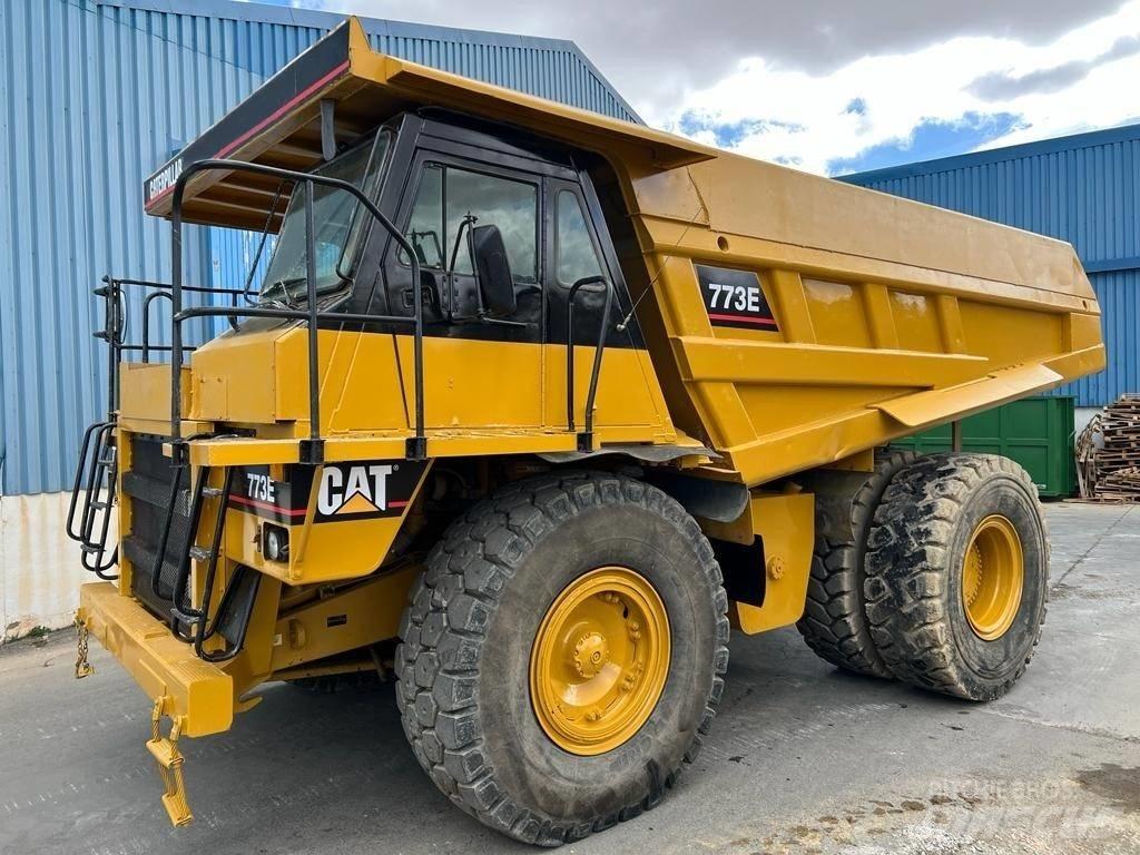 CAT 773 E Dumper a telaio rigido