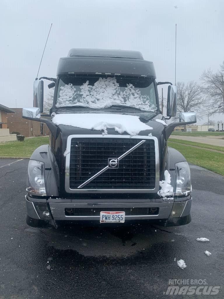 Volvo VNL730 Motrici e Trattori Stradali