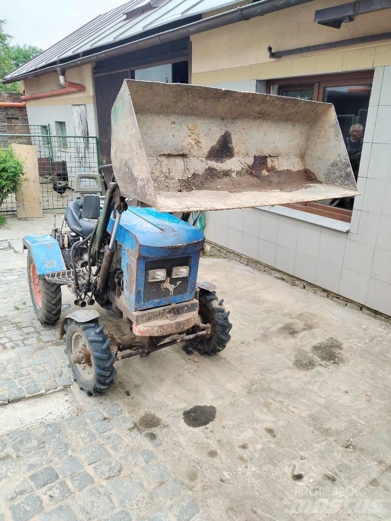  Zemědělský traktor Trattori