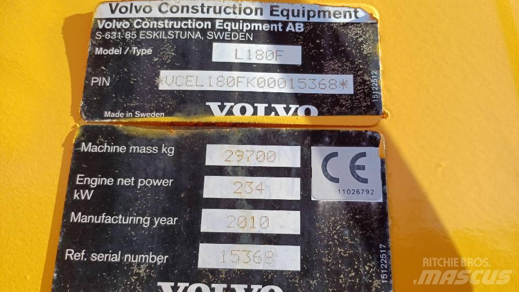 Volvo L 180 F Pale gommate