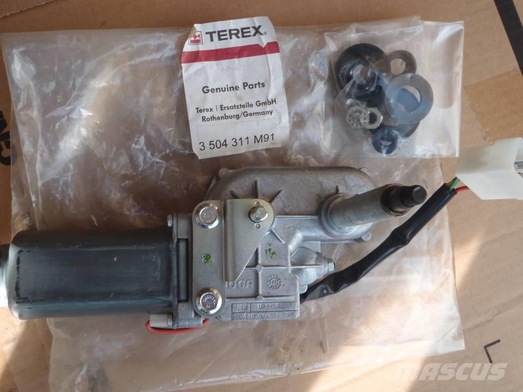 Fermec 860 Componenti elettroniche