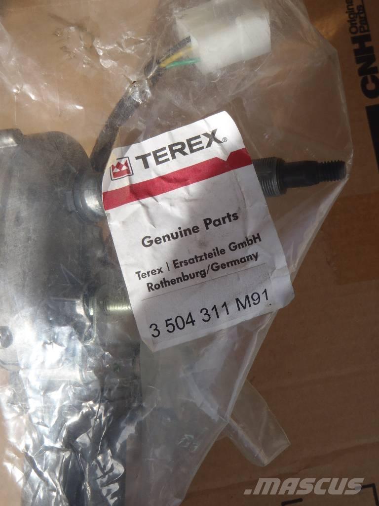 Fermec 860 Componenti elettroniche