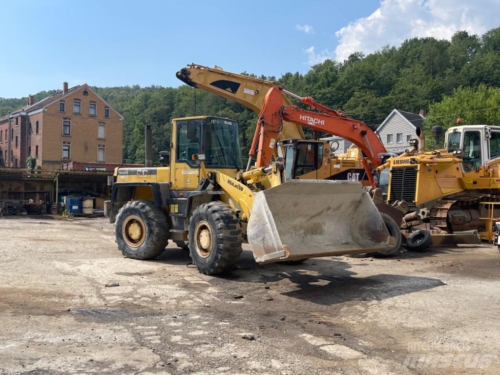 Komatsu WA 270-3 Pale gommate