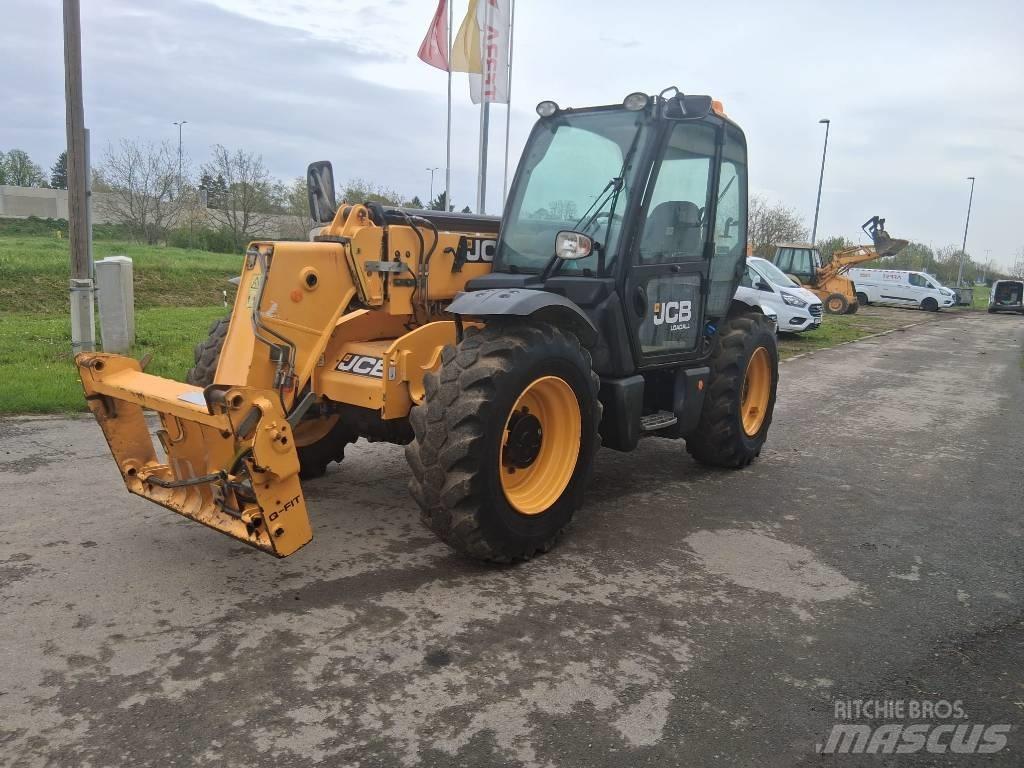 JCB 535-95 Pale gommate telescopiche
