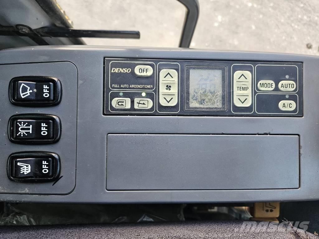 Komatsu PC 130-7K Escavatori cingolati