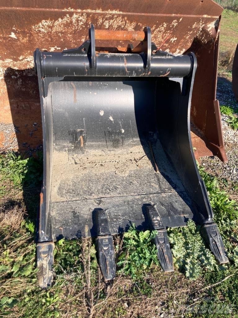  ADGER DIGGING BUCKET Benne