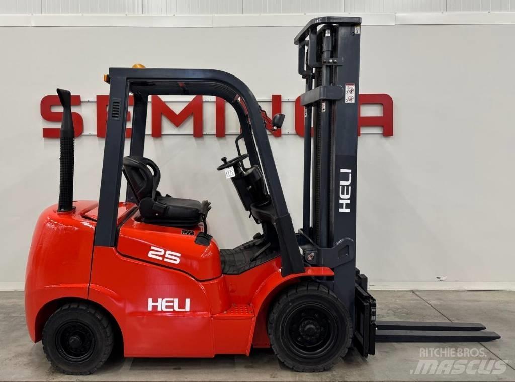 Heli 10052 - FD25G Carrelli elevatori diesel