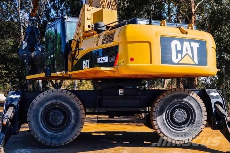 CAT M325 Miniescavatori