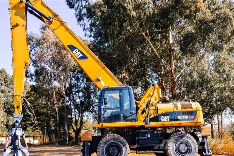 CAT M325 Miniescavatori