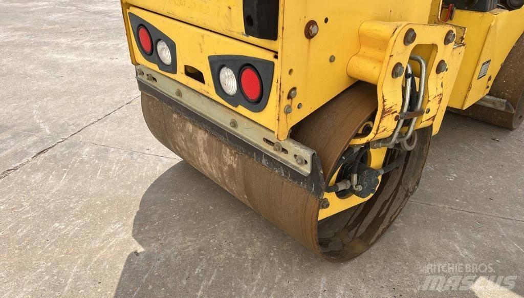 Bomag BW 100 AD M-5 Rulli a doppio tamburo