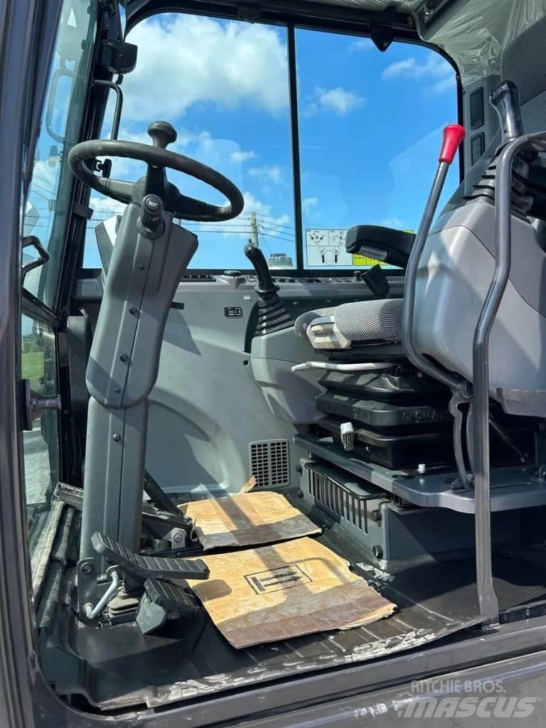 Bobcat E 55 W Escavatori gommati