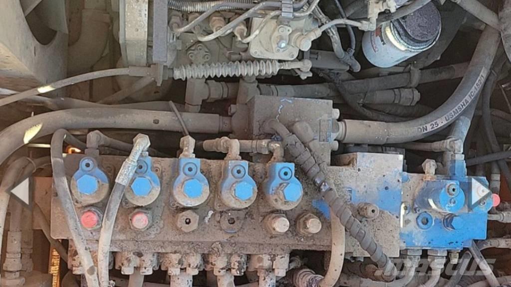 Hitachi EX 135 W Escavatori gommati