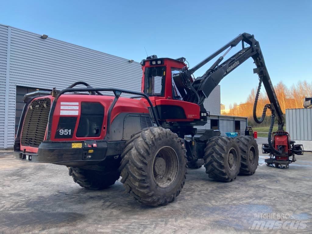 Komatsu 951 Abbattitrici, Disboscatrici