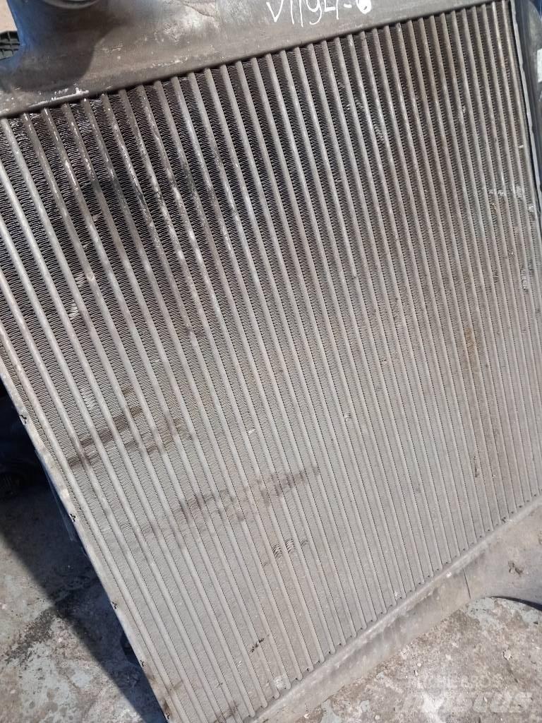 Volvo FH 12  20566842 Radiatori