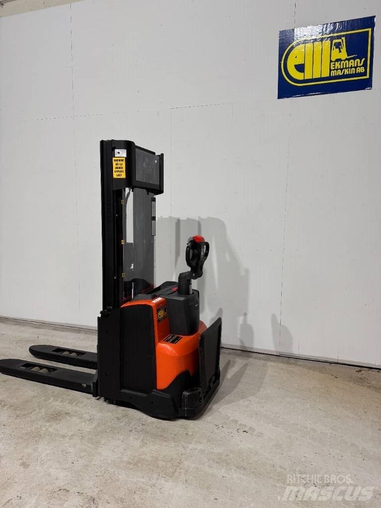BT Truck SWE 120 L Transpallet uomo a terra