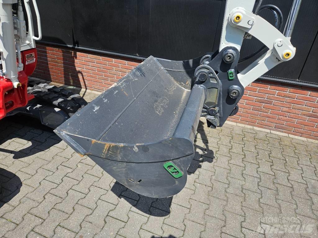 Takeuchi TB230 Miniescavatori