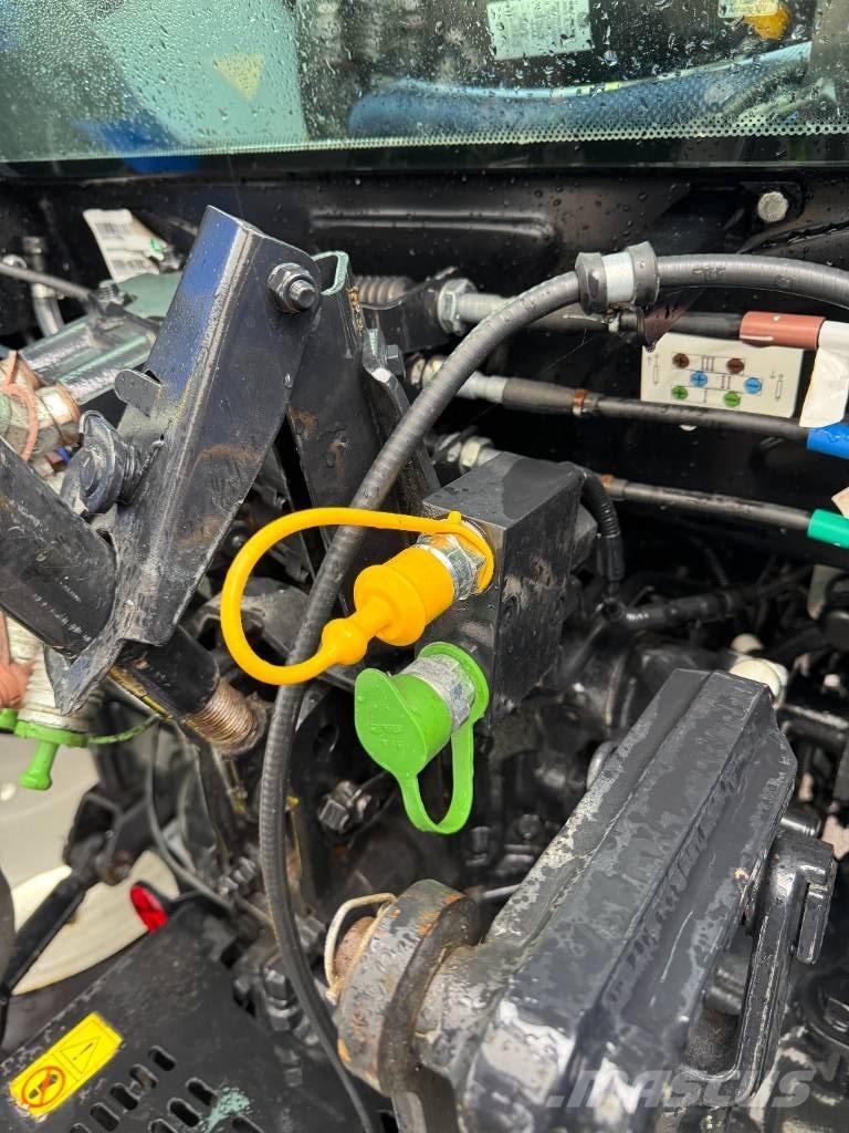 New Holland T4.75S Trattori