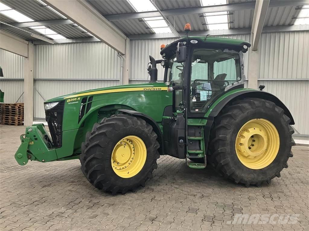 John Deere 8295R Trattori