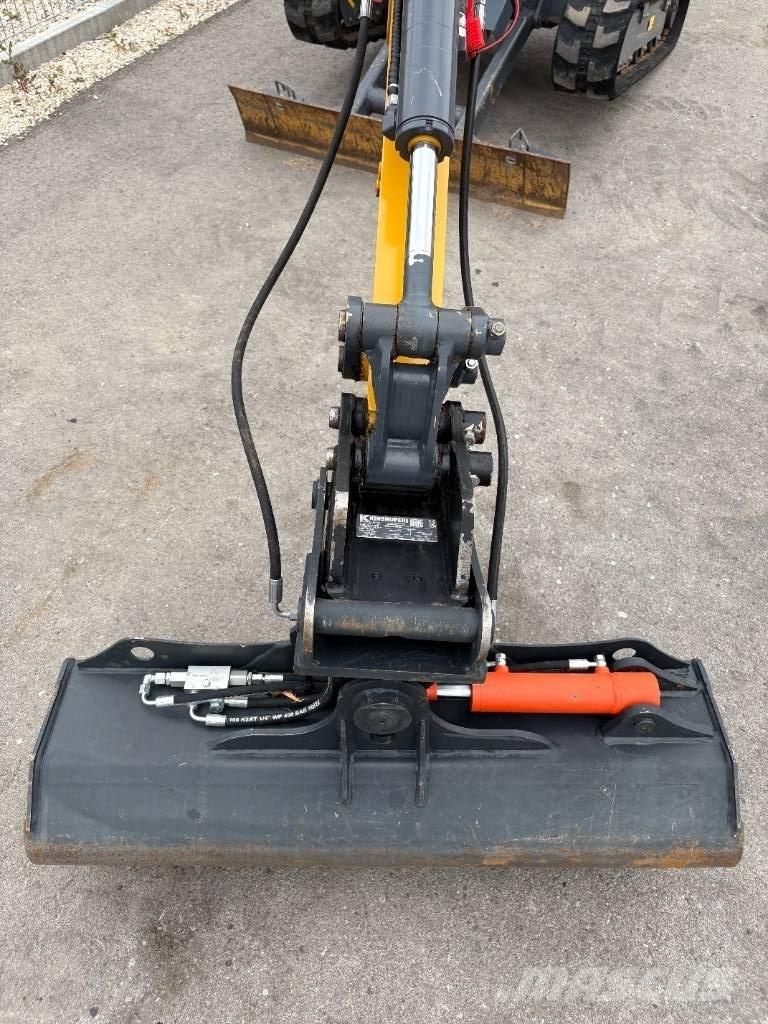 XCMG XE 18 E Miniescavatori