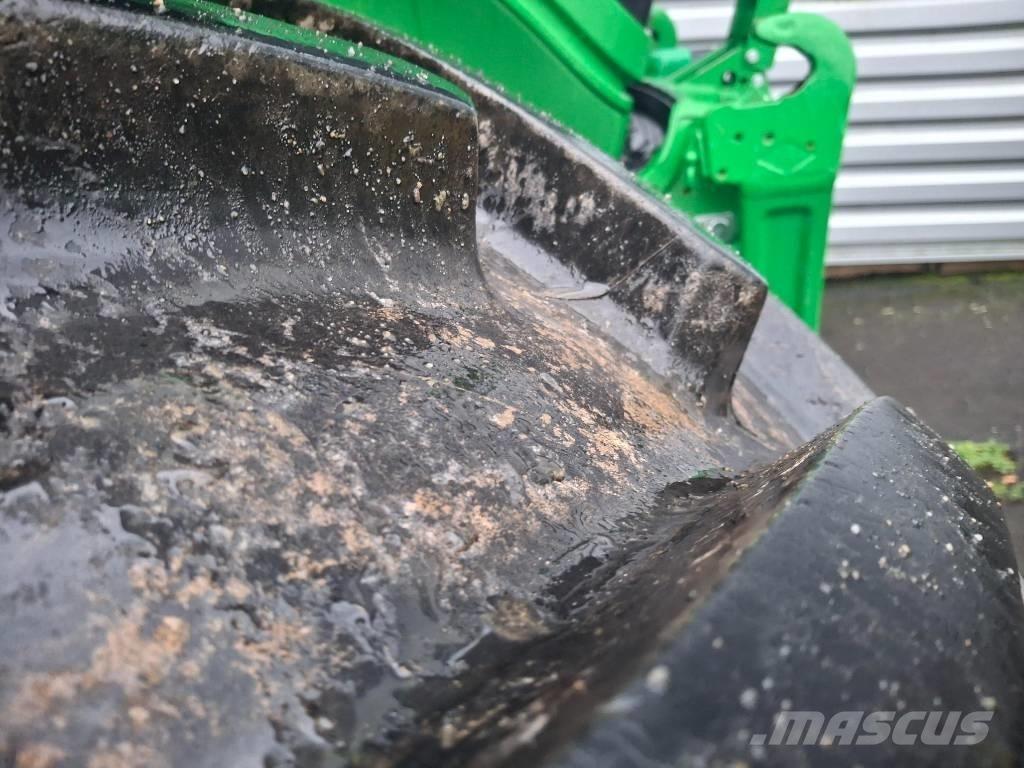 John Deere 6R230 Trattori