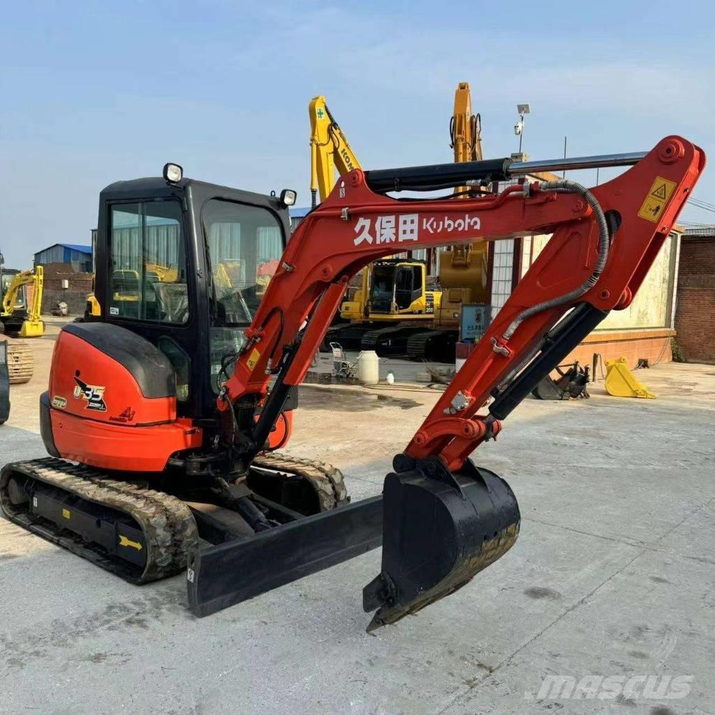 Kubota U 35 Miniescavatori